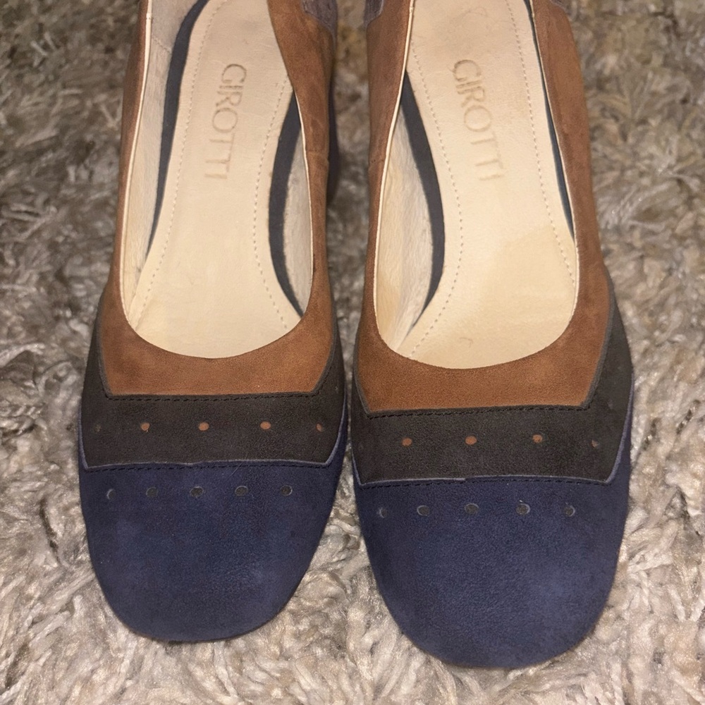 Girotti Colorblock Block Heels - Picture 5 of 5